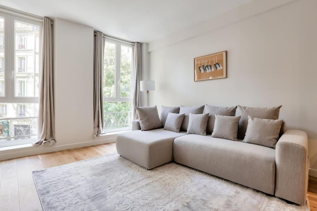 L'Elegance A La Parisienne Apartment Ngoại thất bức ảnh